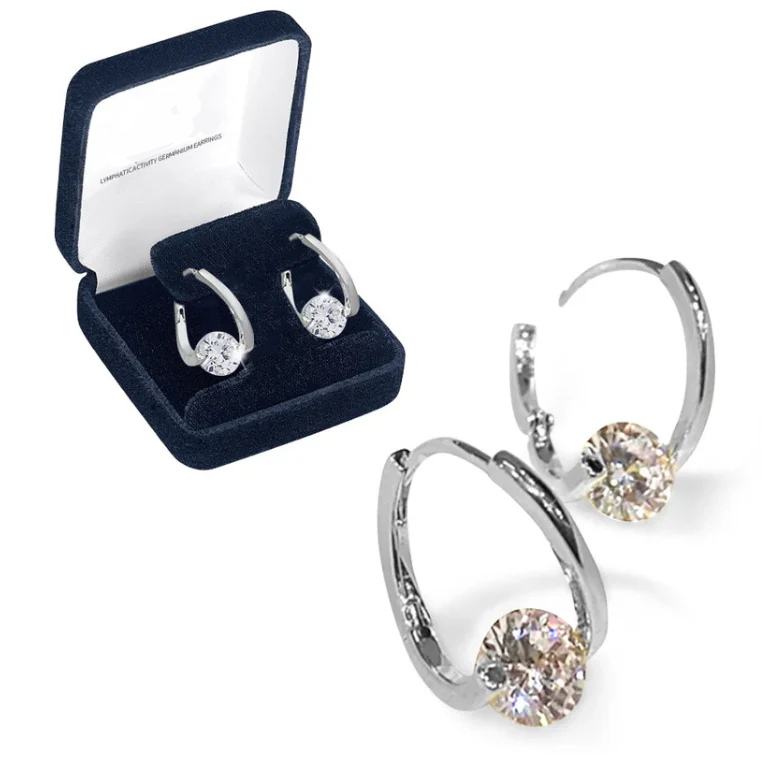 Small hoop earrings featuring a centerpiece zirconia that sparkles like a diamond—available in three colors: Gold / Silver / Ocean Blue ✨💎