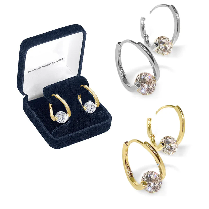 Small hoop earrings featuring a centerpiece zirconia that sparkles like a diamond—available in three colors: Gold / Silver / Ocean Blue ✨💎